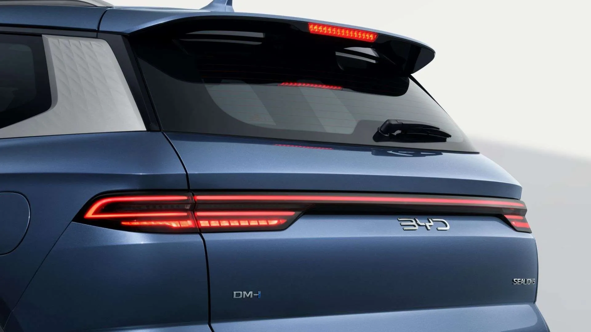 Interior - Φωτισμός που Τραβάει τα Βλέμματα