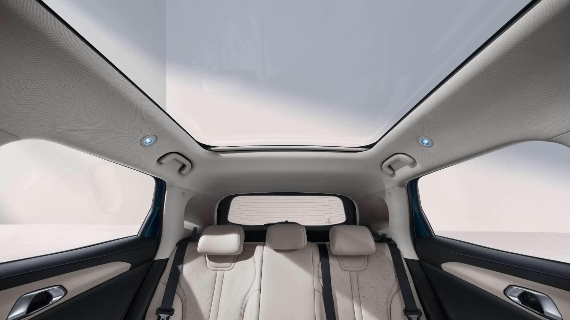 Interior - Άπλετο Φως